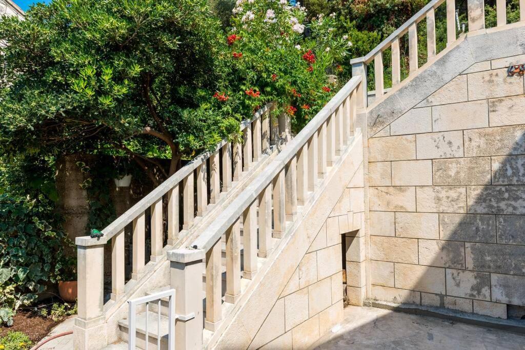 Mihaela & Brigita Bayview Studio Apartments Dubrovnik Exterior foto
